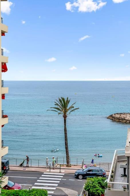 Riviera Prestige - Front De Mer - Terrasse - Parking Рокбрюн-Кап-Мартен Екстер'єр фото
