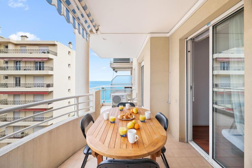 Riviera Prestige - Front De Mer - Terrasse - Parking Рокбрюн-Кап-Мартен Екстер'єр фото